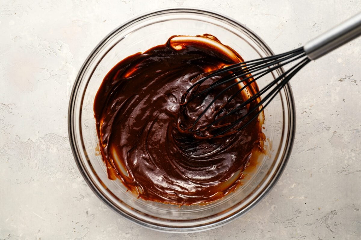 egg yolks whisked into melted chocolate mixture