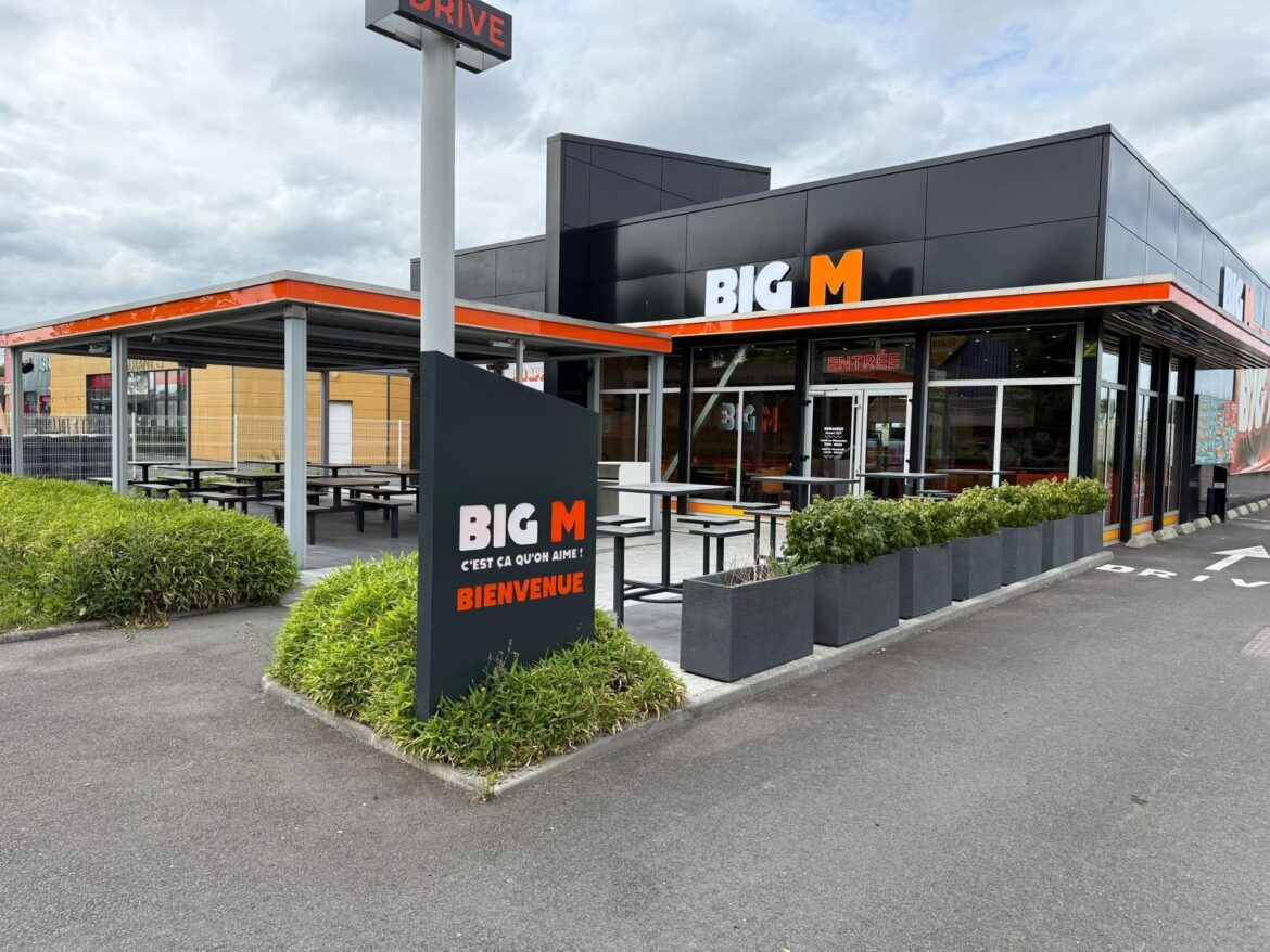 French Halal Burger Chain BiG M Enters Moroccan Market with First Restaurant in Tangier