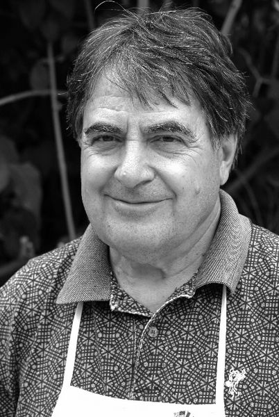 IMMIGRANT STORIES: Family traditions still run strong IMMIGRANT STORIES: Family traditions still run strong