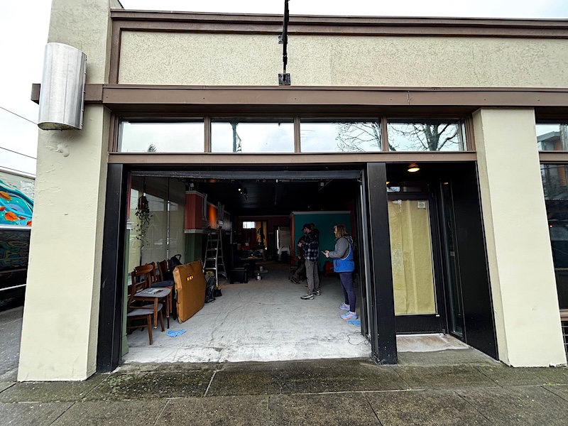 Looking into Gumba's new space.