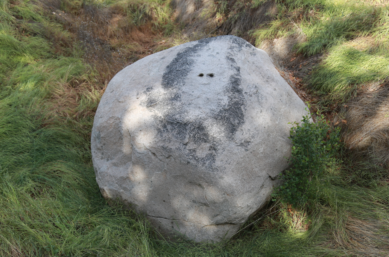 Piedra-Sagrada_the-stone.png