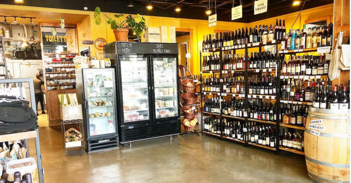 Seattle Restaurants with Pantry Items, Meat, and Produce for Takeout and Delivery