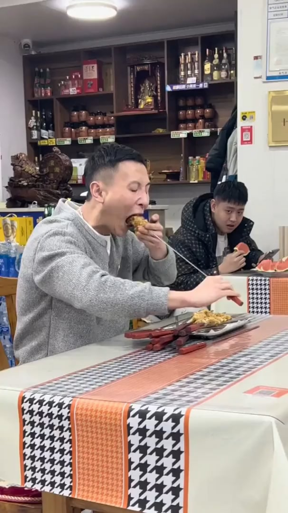 One way to consume food -_-