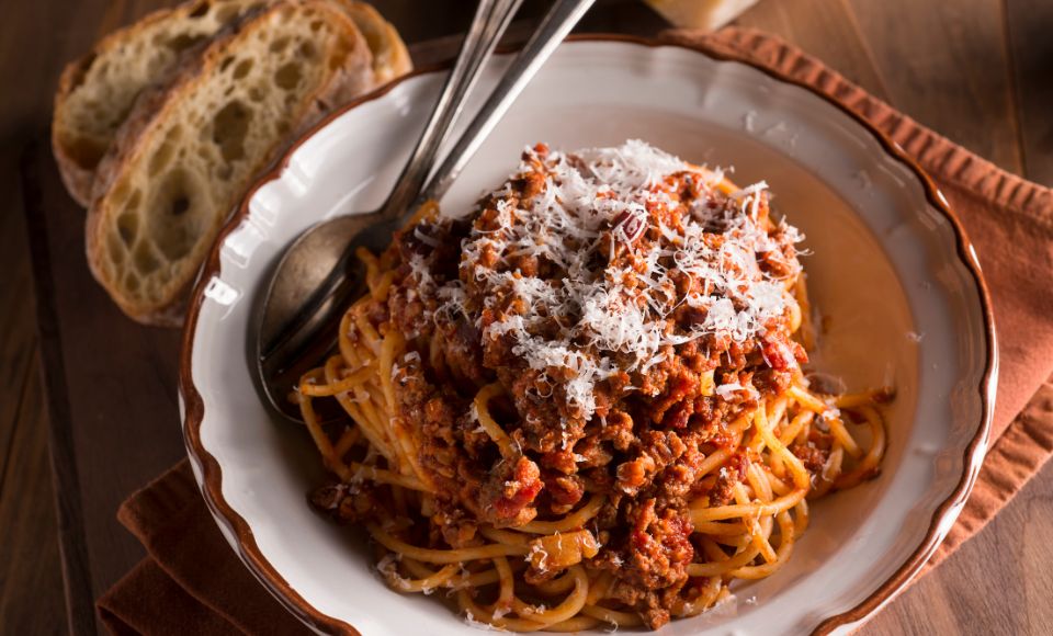 Bolognese Ragù — But Please, Don’t Call It Spaghetti Bolognese Bolognese Ragù — But Please, Don’t Call It Spaghetti Bolognese