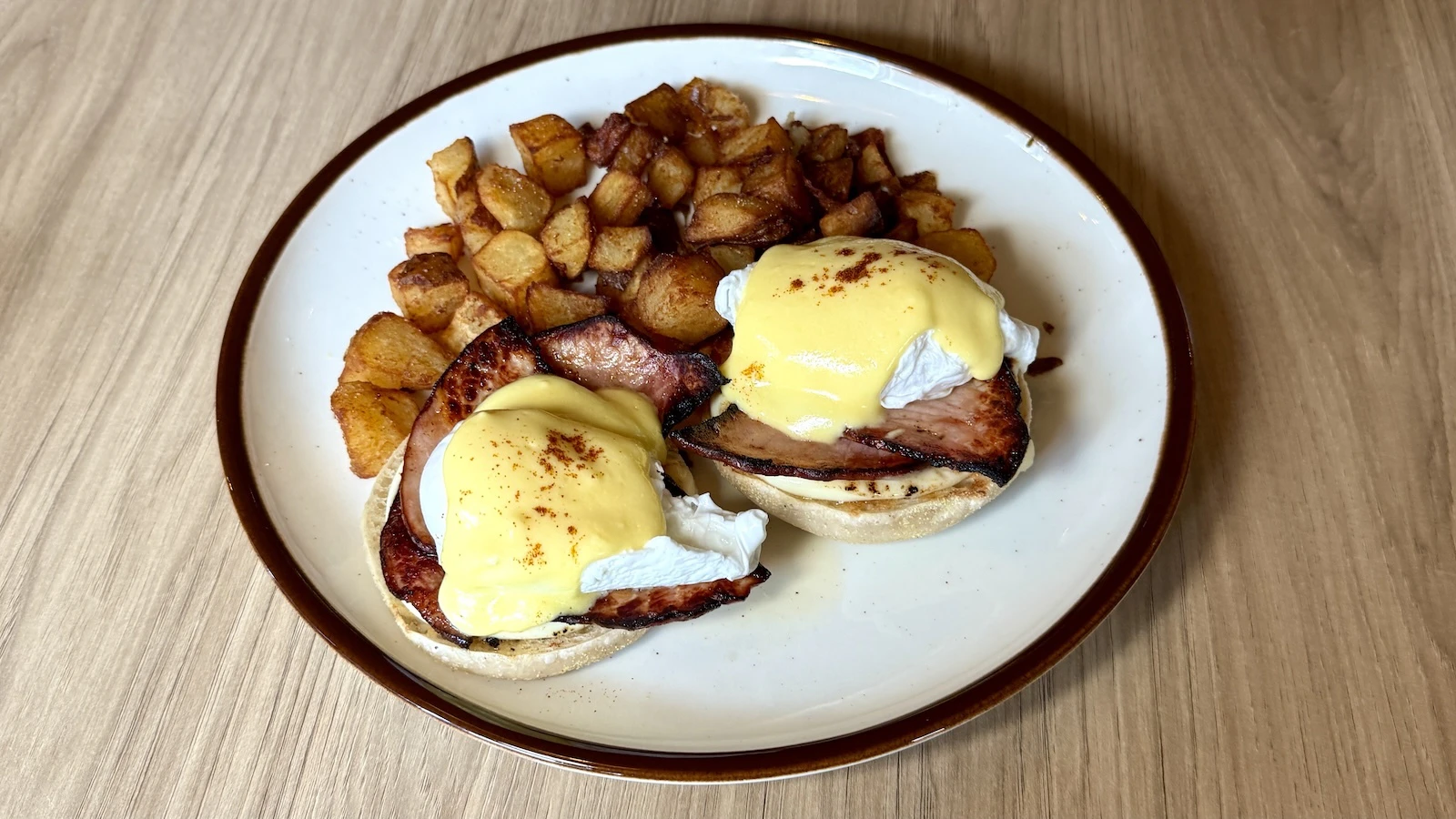 eggs benedict