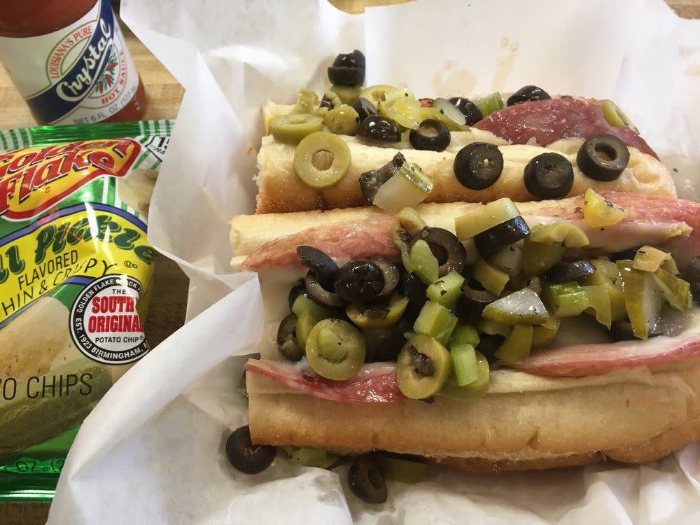 Ranelli’s Deli & Cafe