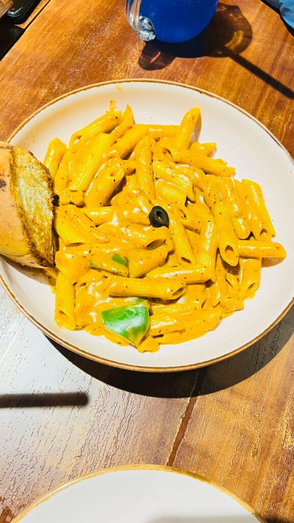 This simple trick of adding pasta water made my homemade pasta taste like restaurant quality