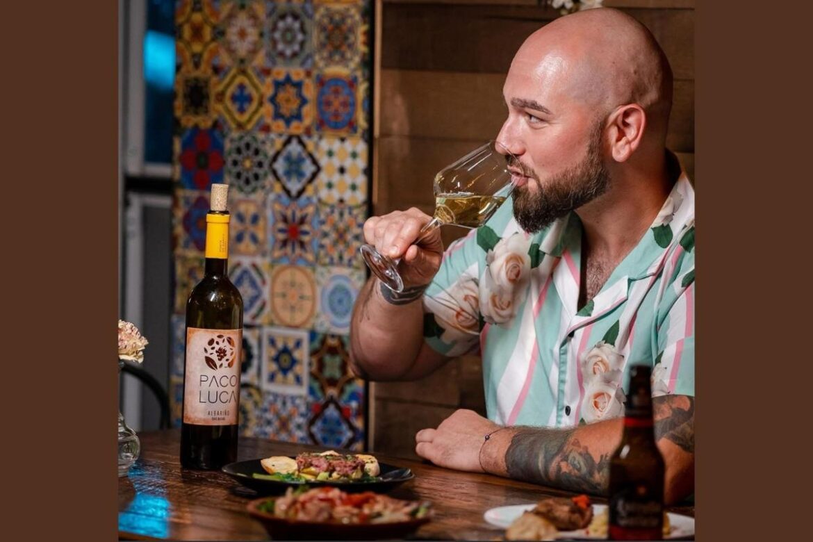 How solo dining at Casa DPaco enhances your meal