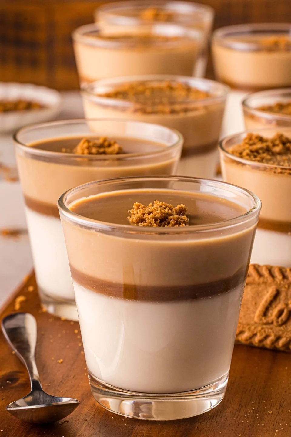 Biscoff Panna Cotta - Photo Credit: xoxoBella.