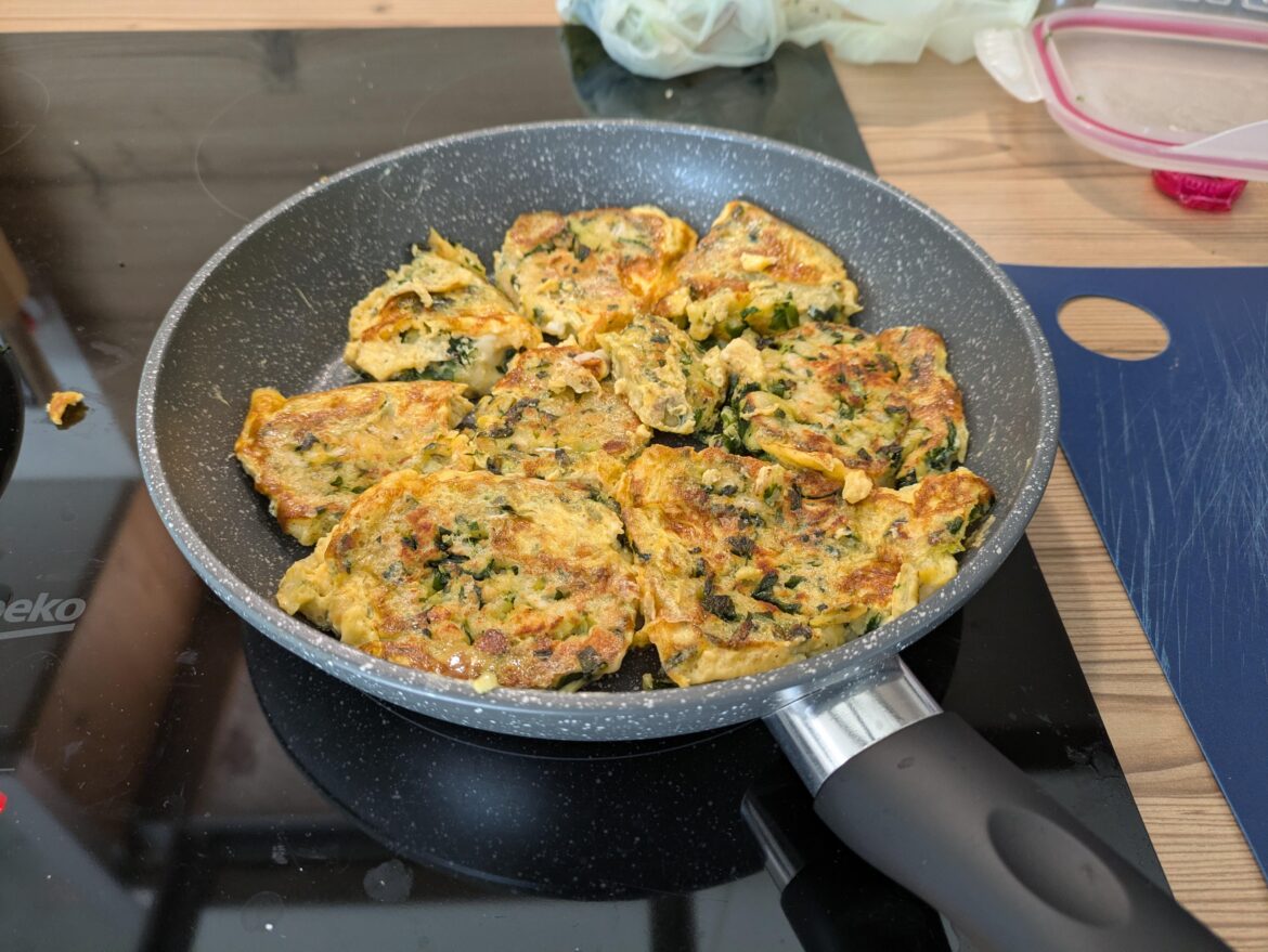 Roasted wild garlic dumplings with egg