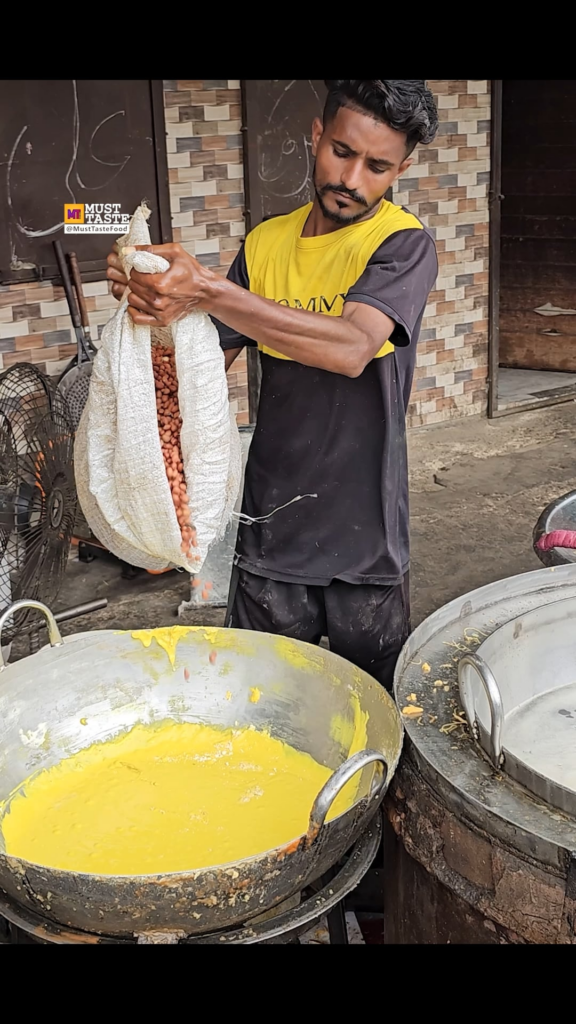 Indian Gujarati Snacks Crispy Peanuts = Masala MoongPhali Making