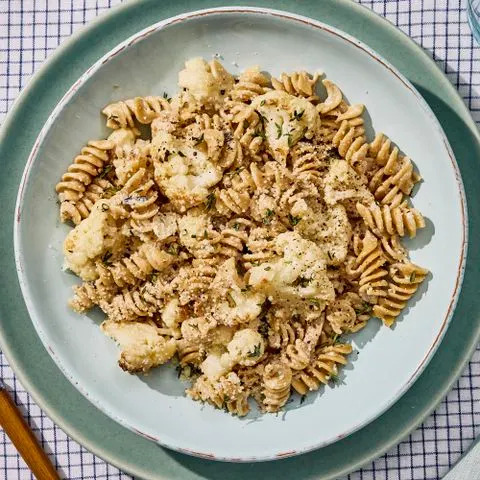 Photographer: Morgan Hunt Glaze, Prop Stylist: Pricilla Montiel, Food Stylist: Chelsea Zimmer