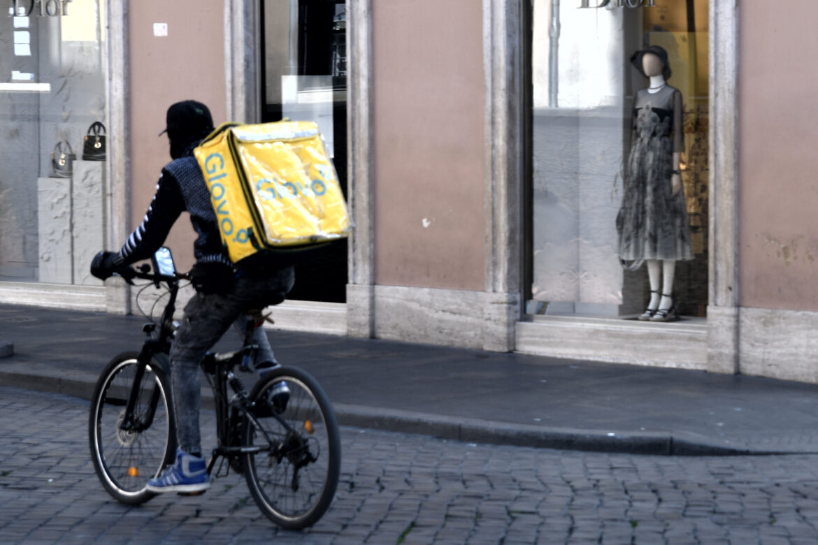 Delivery drivers protest in Italian streets to demand "decent wages, stability, and rights."