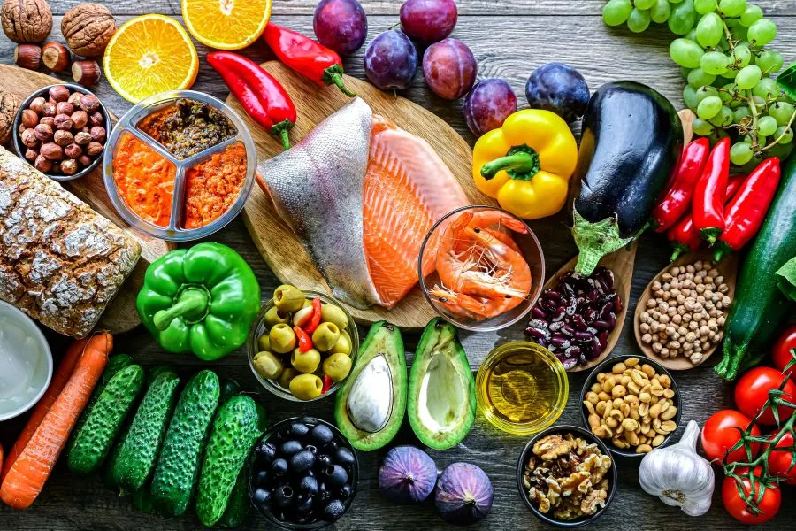 18 Effective Tips to Lose Belly Fat (Backed by Science)