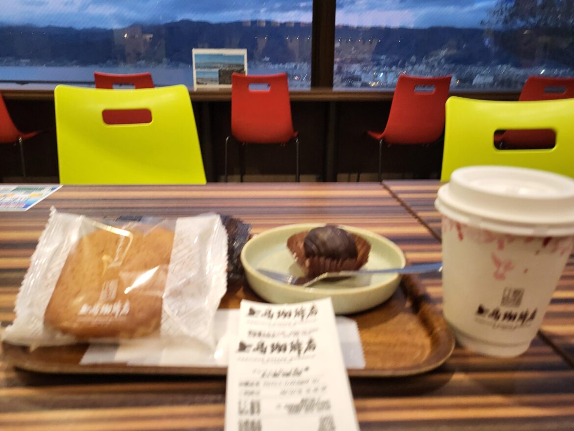 I’m seriously craving Japanese highway rest stop food.