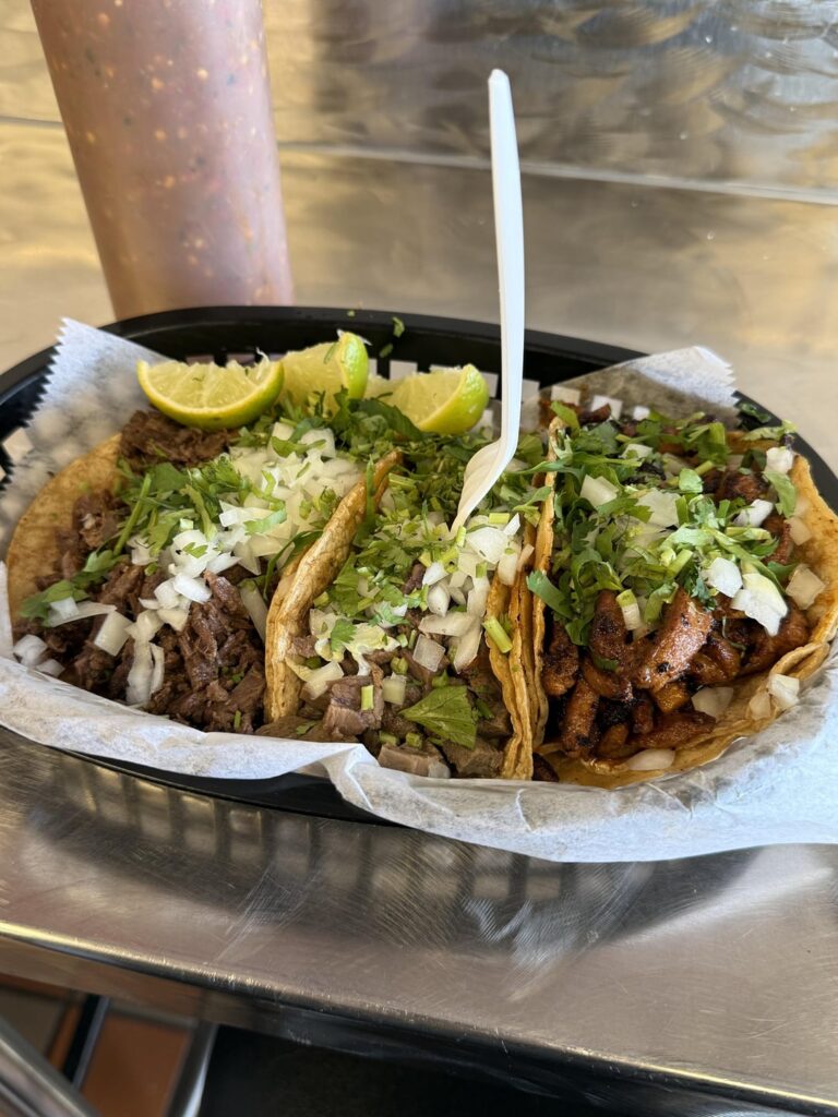 Taco Tuesday. Was extra hungry today usually I do 2-3 but I got 4 lol