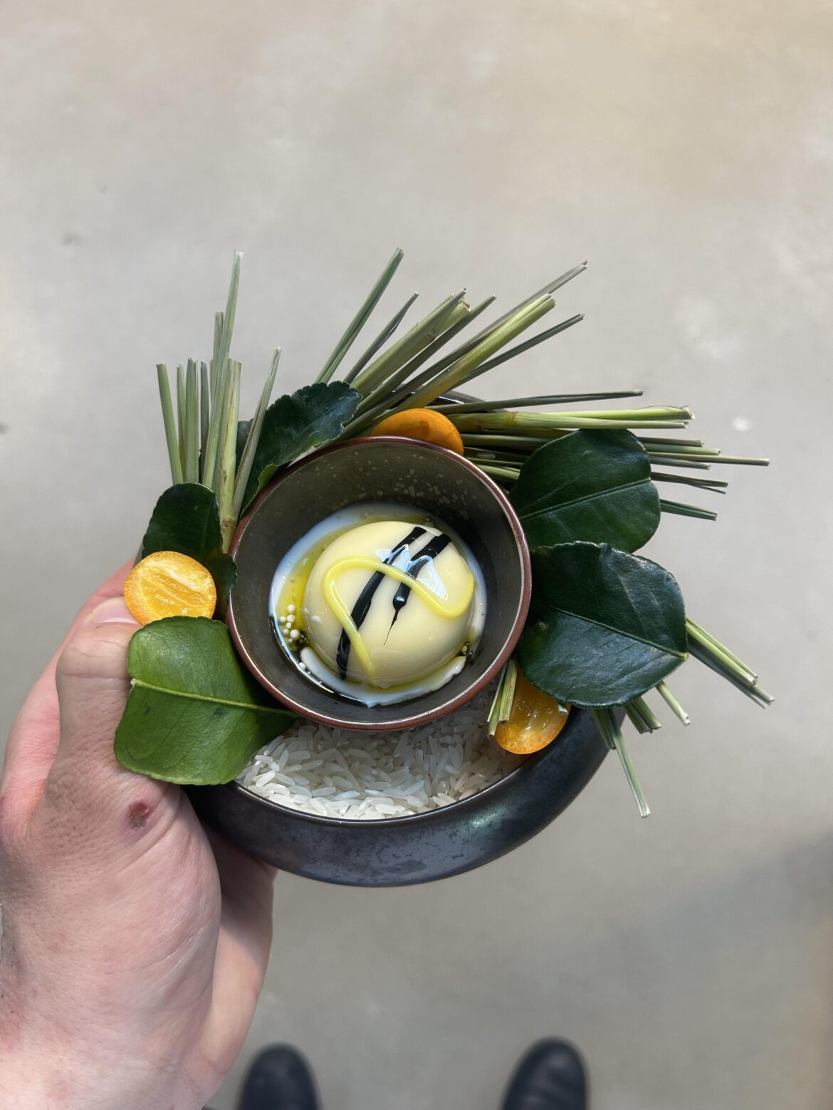 Rice, kumquat, lime leaf