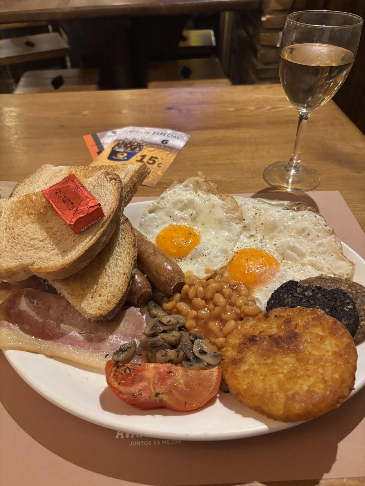 €11 Irish bar in Granada