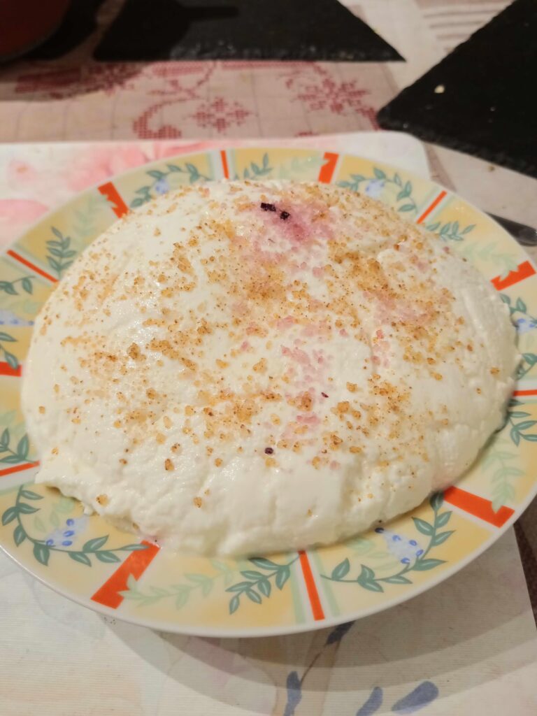 Fresh cheese made with kefir milk