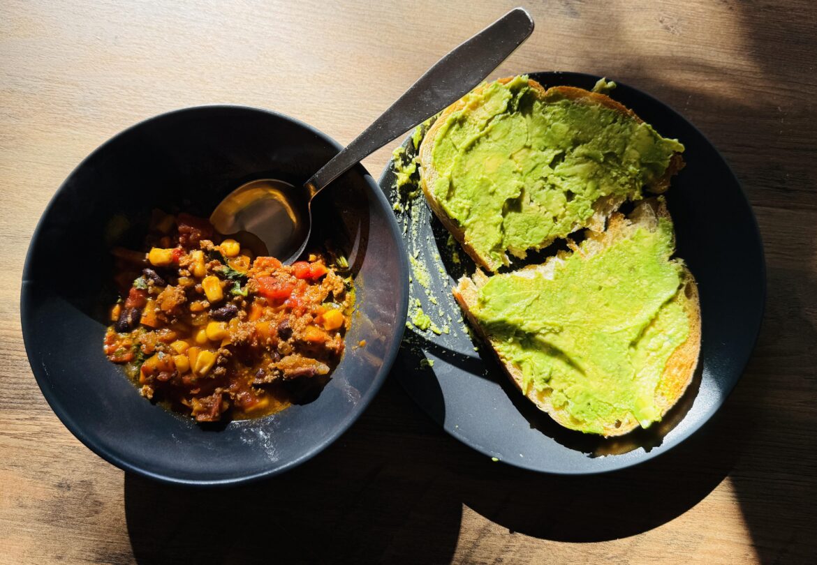 Avocado toast with home made chilli for lunch (350 cals)