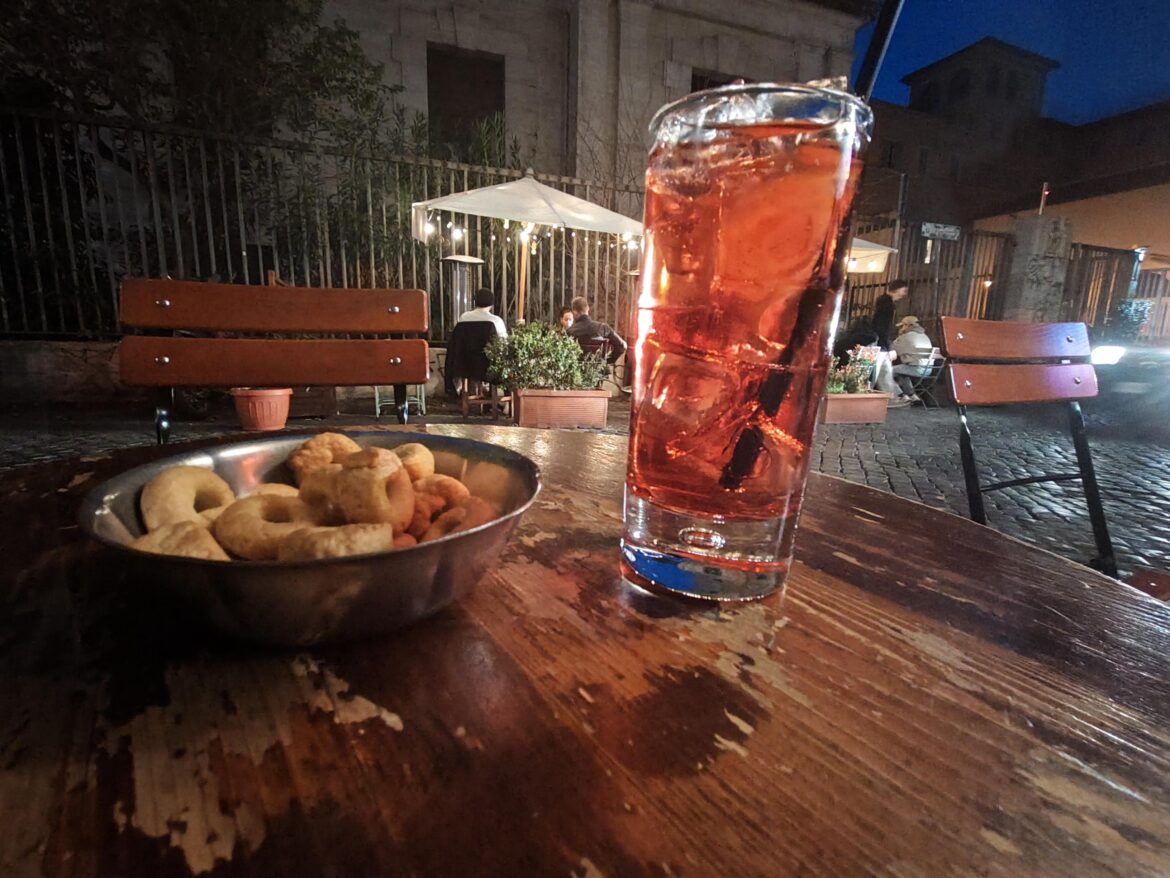 Spritz and Taralli