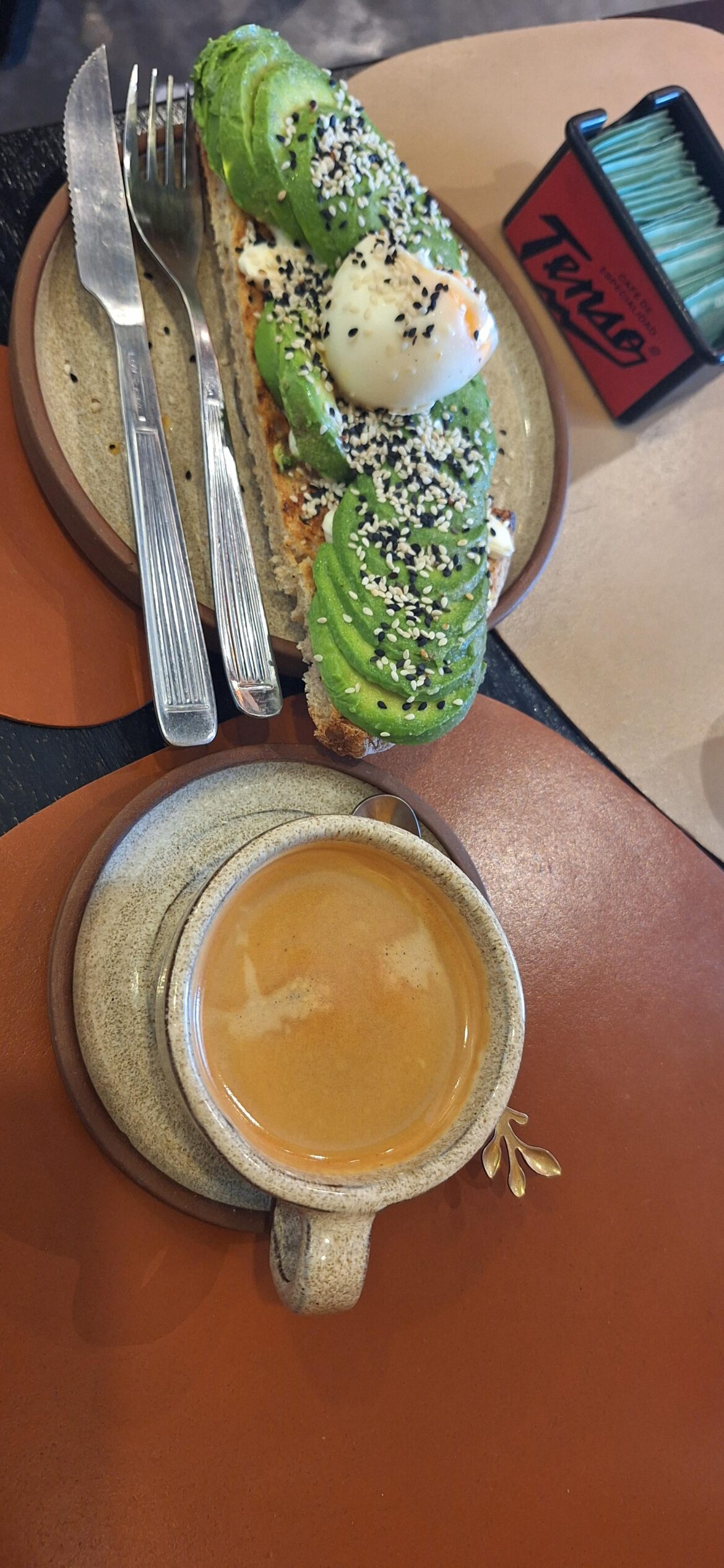 Un buen desayuno. Con un café fuerte