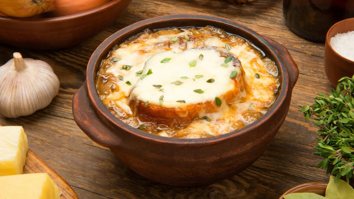 What Cheese Is Really Used For Outback Steakhouse’s French Onion Soup, According To Reddit Yahoo lifestyle home