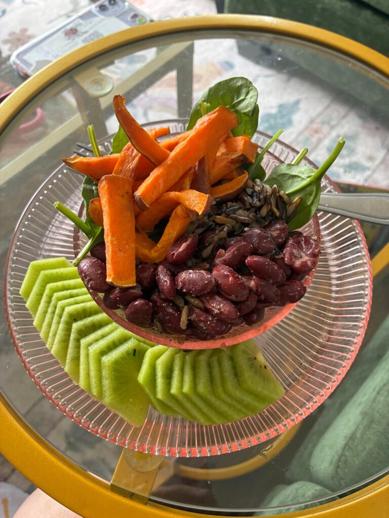 Carb-heavy lunch before landscaping 🪏