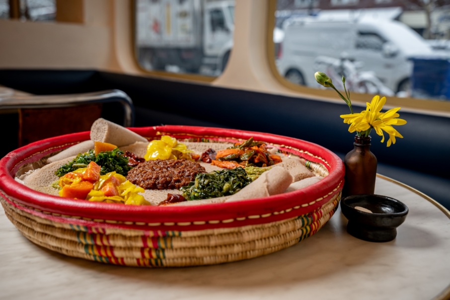 Makina Cafe Brings Eritrean and Ethiopian Cuisine to Sunnyside — Resy Makina Cafe Brings Eritrean and Ethiopian Cuisine to Sunnyside — Resy