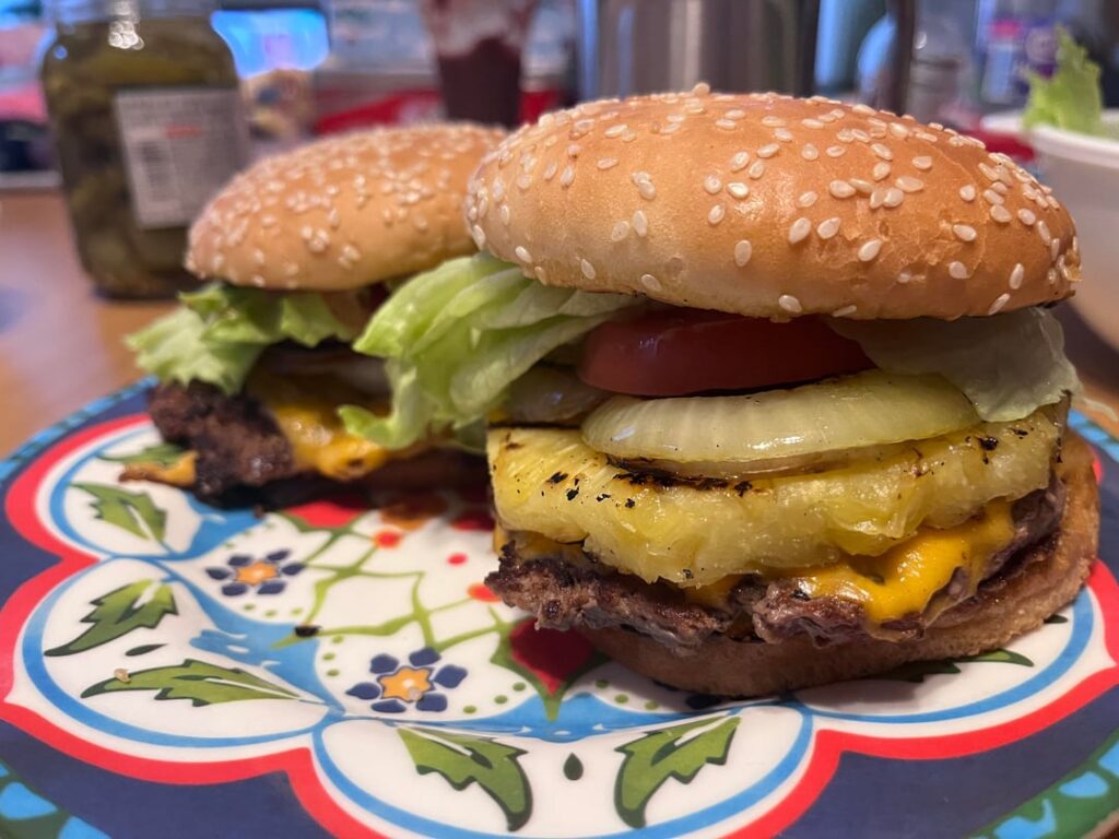 Cheeseburgers with and without grilled pineapple