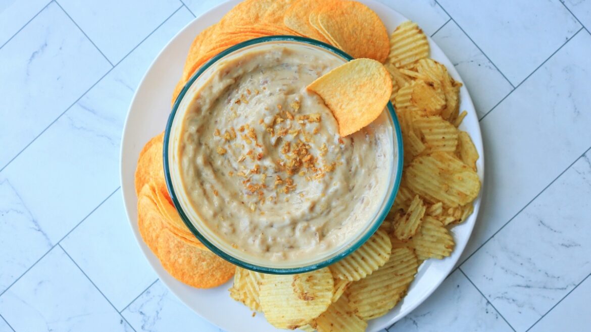 Make This Vegan French Onion Dip for the Big Game