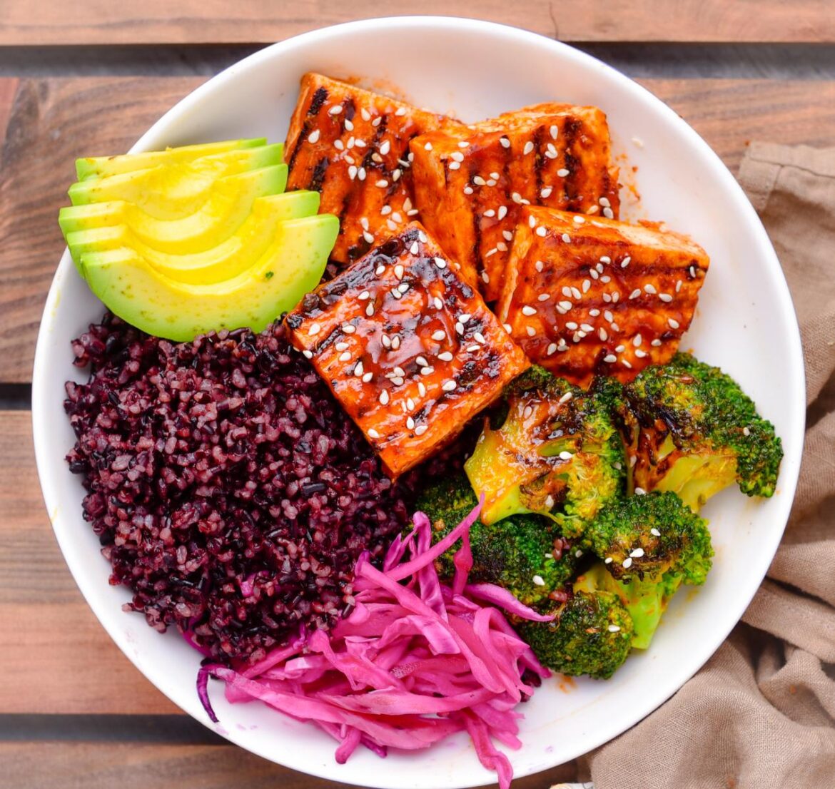 Chipotle Tofu Bowl with Black Rice and Broccoli