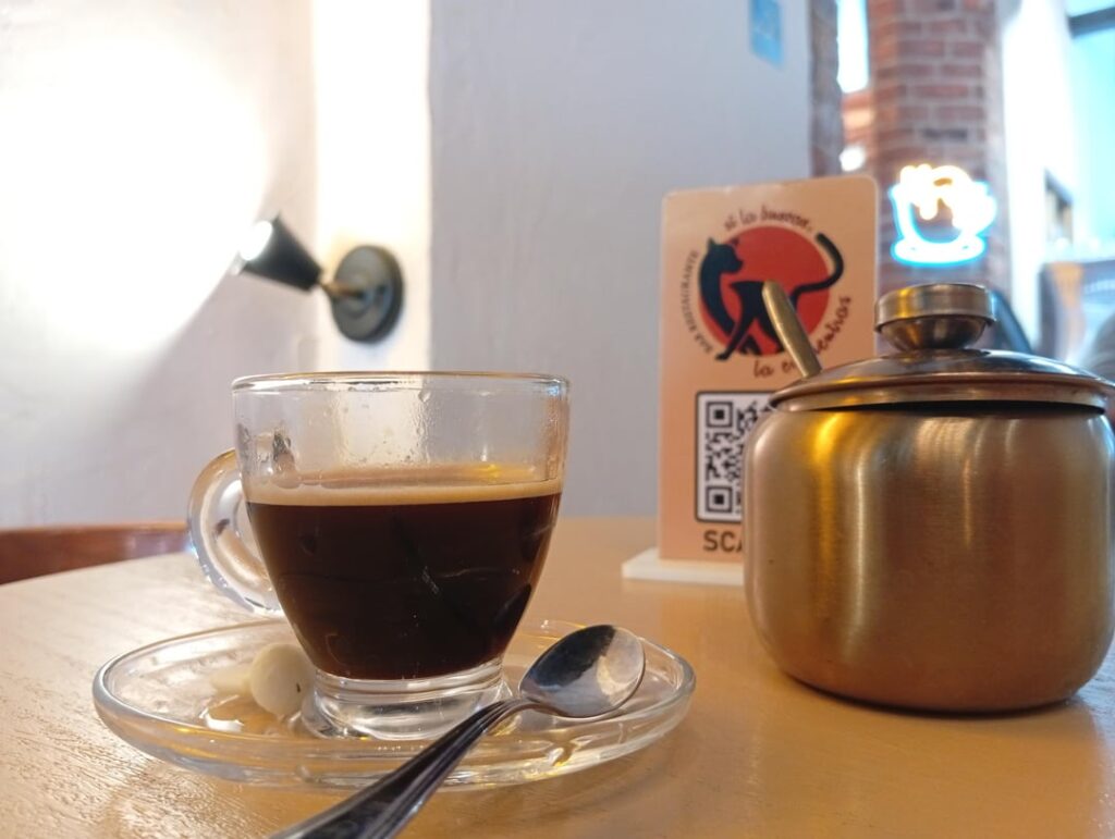 A coffee to find a smile!