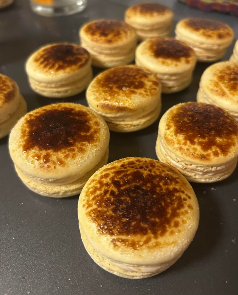 Crème brûlée macs! Crème brûlée macs!