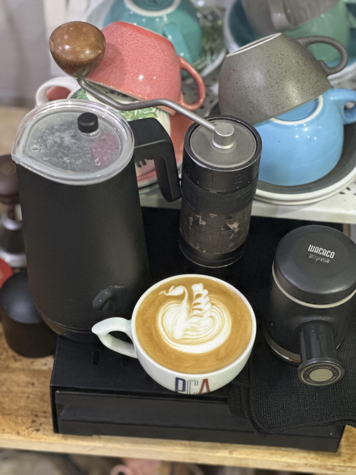 This Is How I Brew and Pour Latte Art Without Using Steamwand