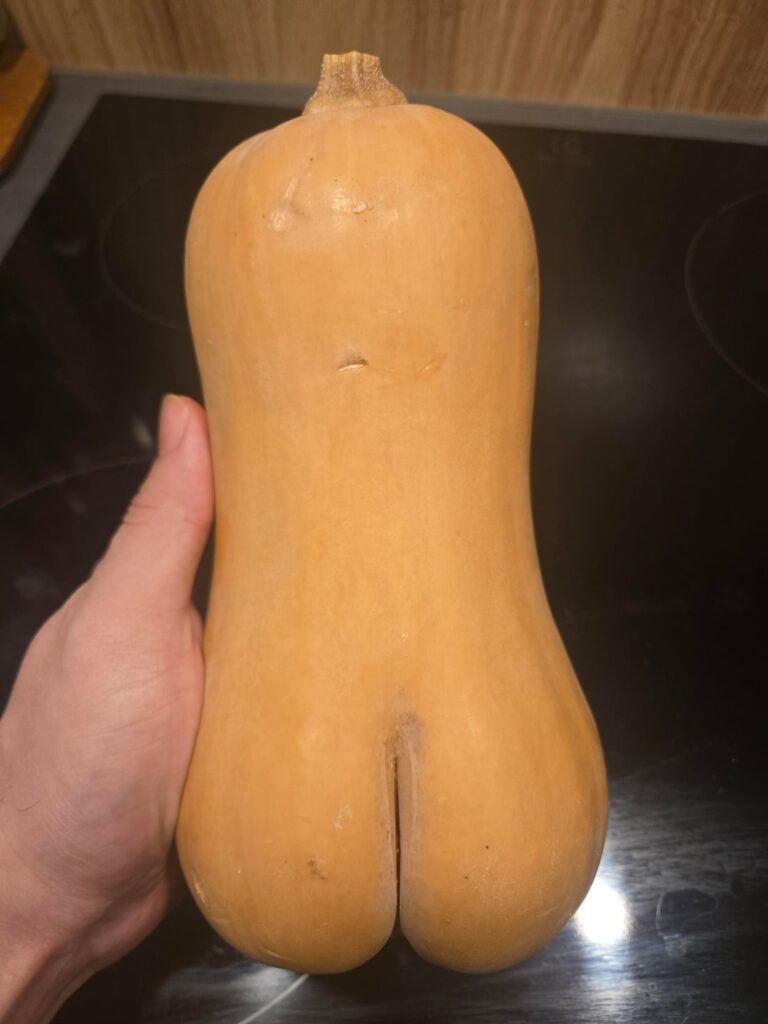 I present to you my BUTT-ernut Squash! 🍑