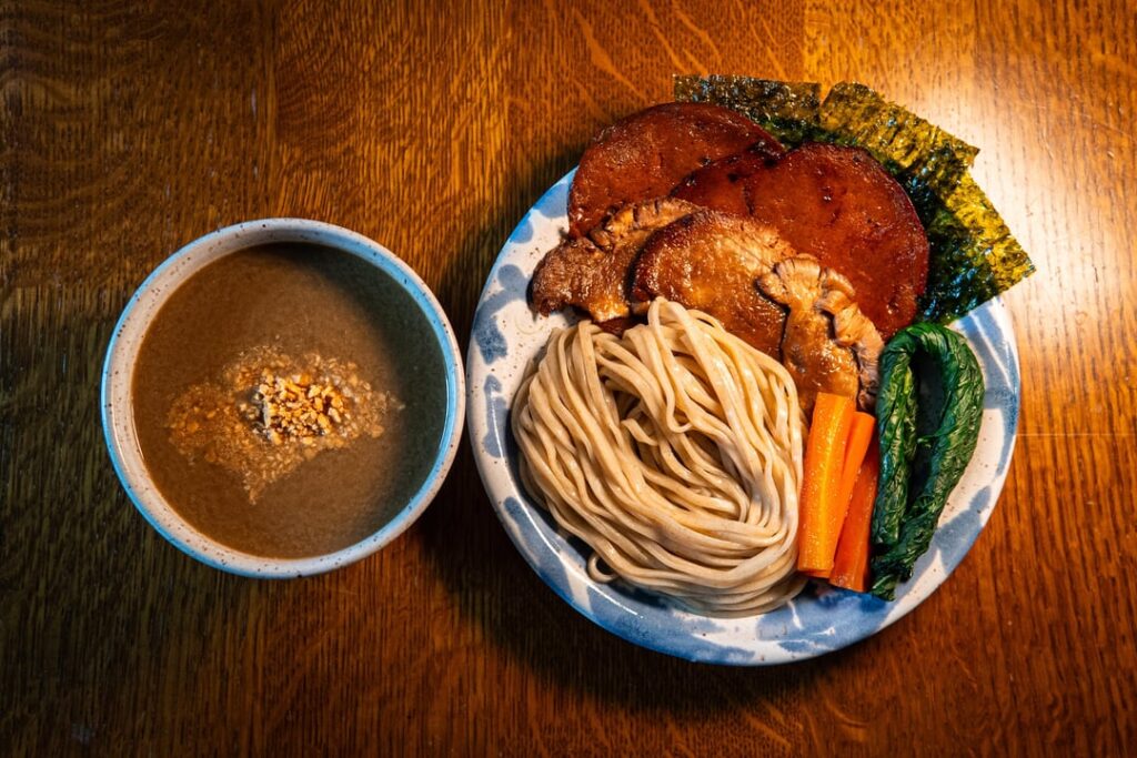 Garlic Miso Tsuekemen (vegan)