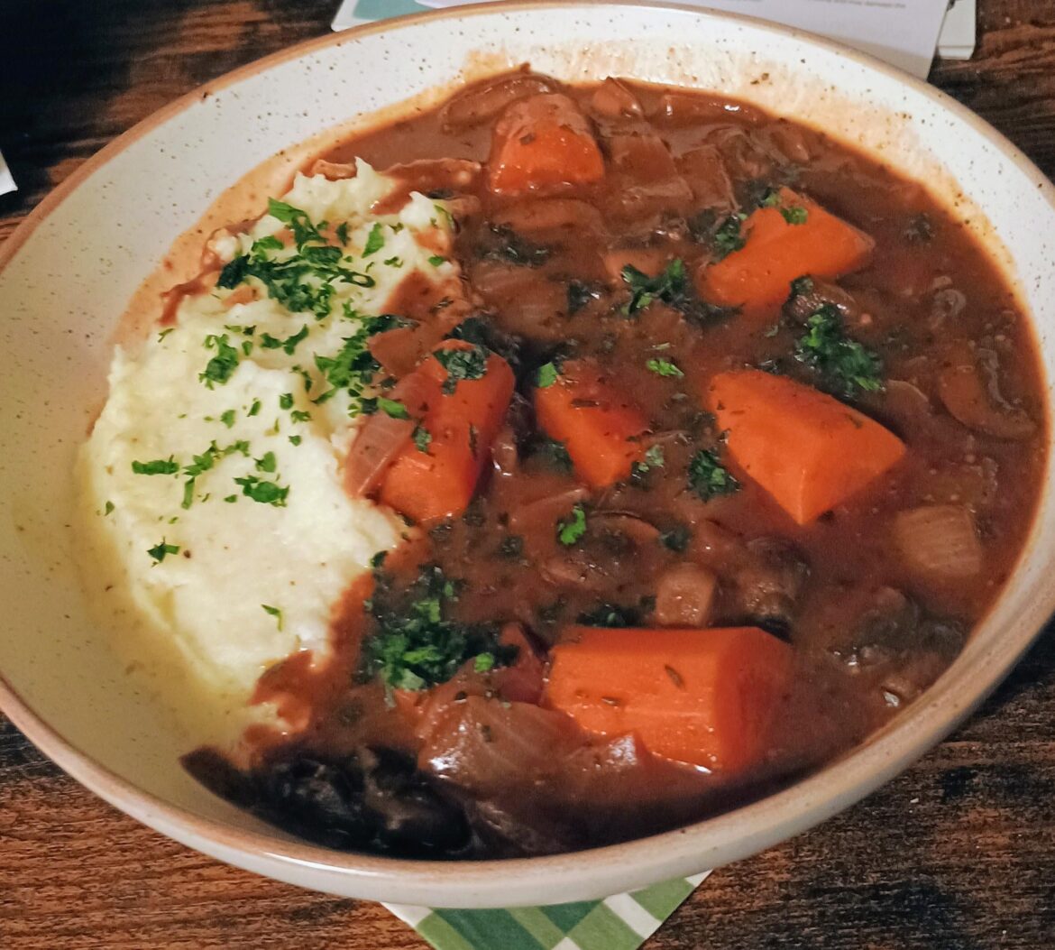 Mushrooms bourguignon over tarted-up cauliflower mash!
