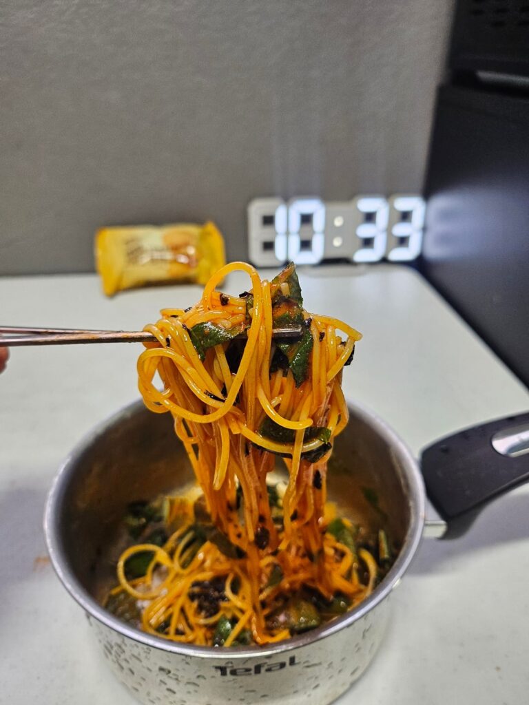 Spring bibim noodles with corn noodles
