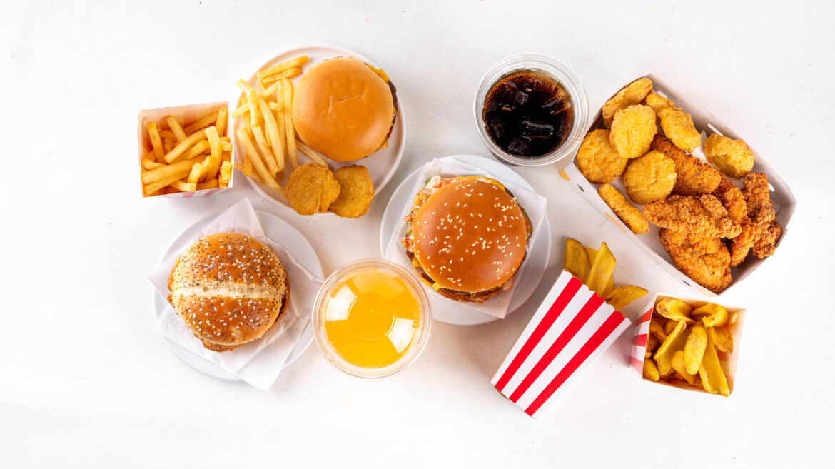 8 Fast Food Recipe Changes That Went Over Horribly With Customers