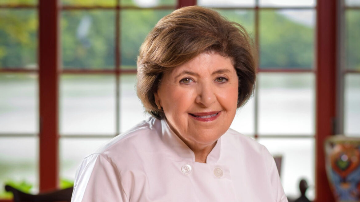 This Italian Cooking Show Has Aired For Over 30 Years This Italian Cooking Show Has Aired For Over 30 Years