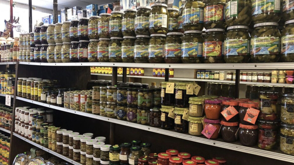 The Los Angeles Italian Deli On Wheels That Became A Beloved Neighborhood Market The Los Angeles Italian Deli On Wheels That Became A Beloved Neighborhood Market