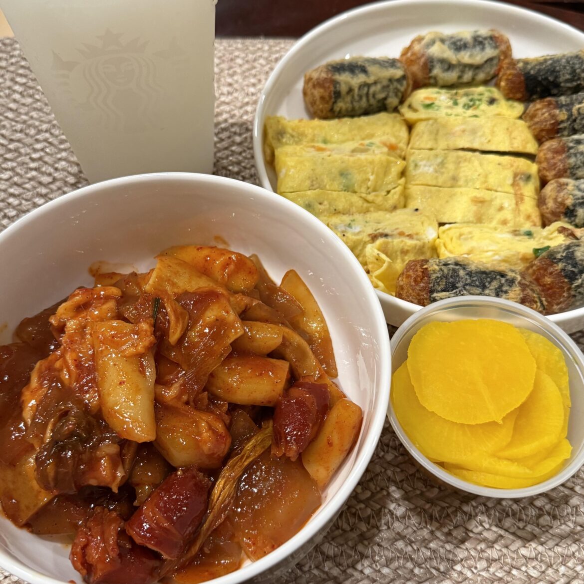 Yupdduk is BEST when you’re stressed! 😆