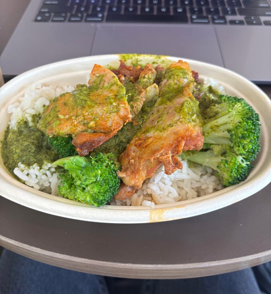 Calories for this grilled chicken rice bowl?