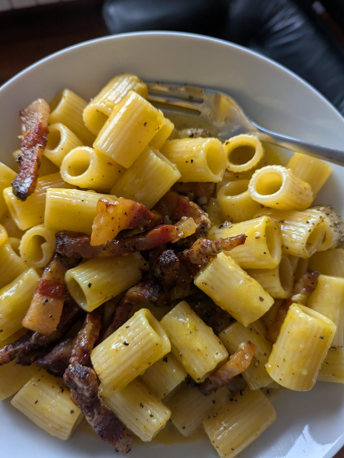 Carbonara mezzi rigatoni