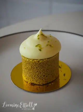 Madame & Yves, Clovelly