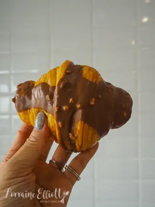 Madame & Yves, Clovelly