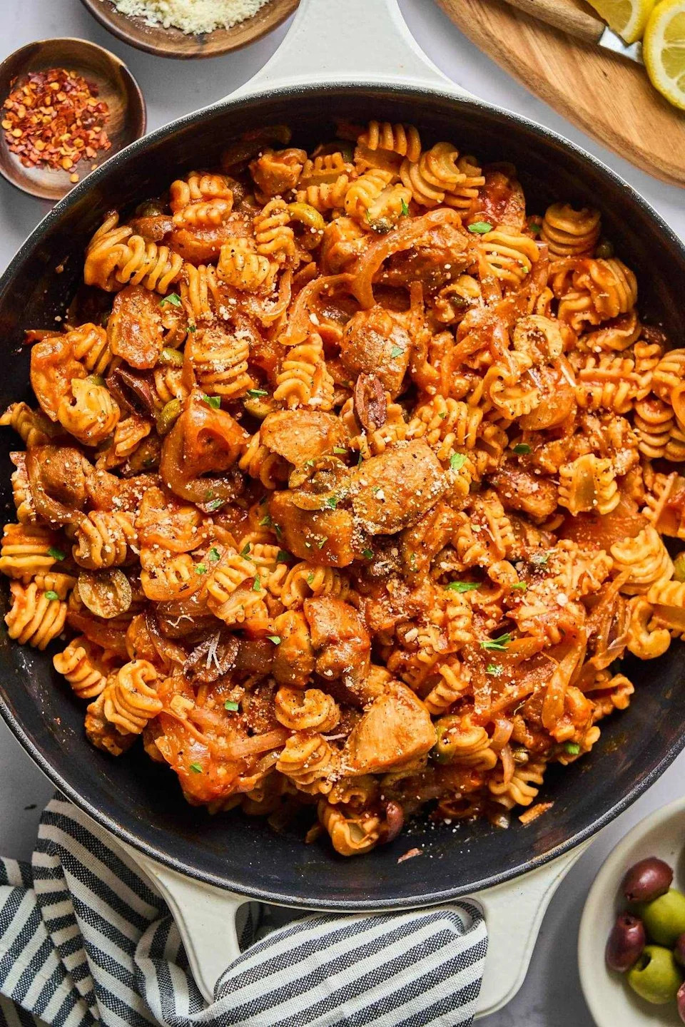 Mediterranean Chicken Pasta - Photo Credit: xoxoBella.