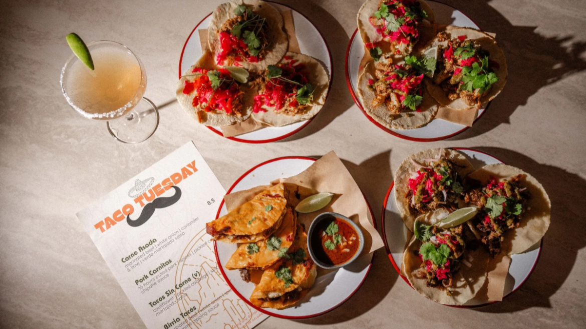 New beachside cafe, Mirani’s finds sweet spot with Mediterranean dinners and authentic tacos