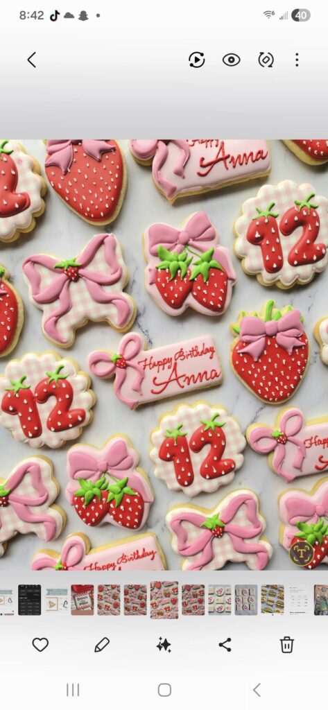 Berry Sweet Birthday!! 🍓